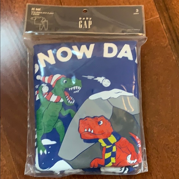 NEW Gap Dino PJ - Picture 3 of 5